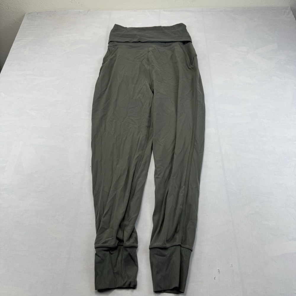 Lululemon Womens Olive Green High Rise Cuffed Ankle Jogger Pants Size 4